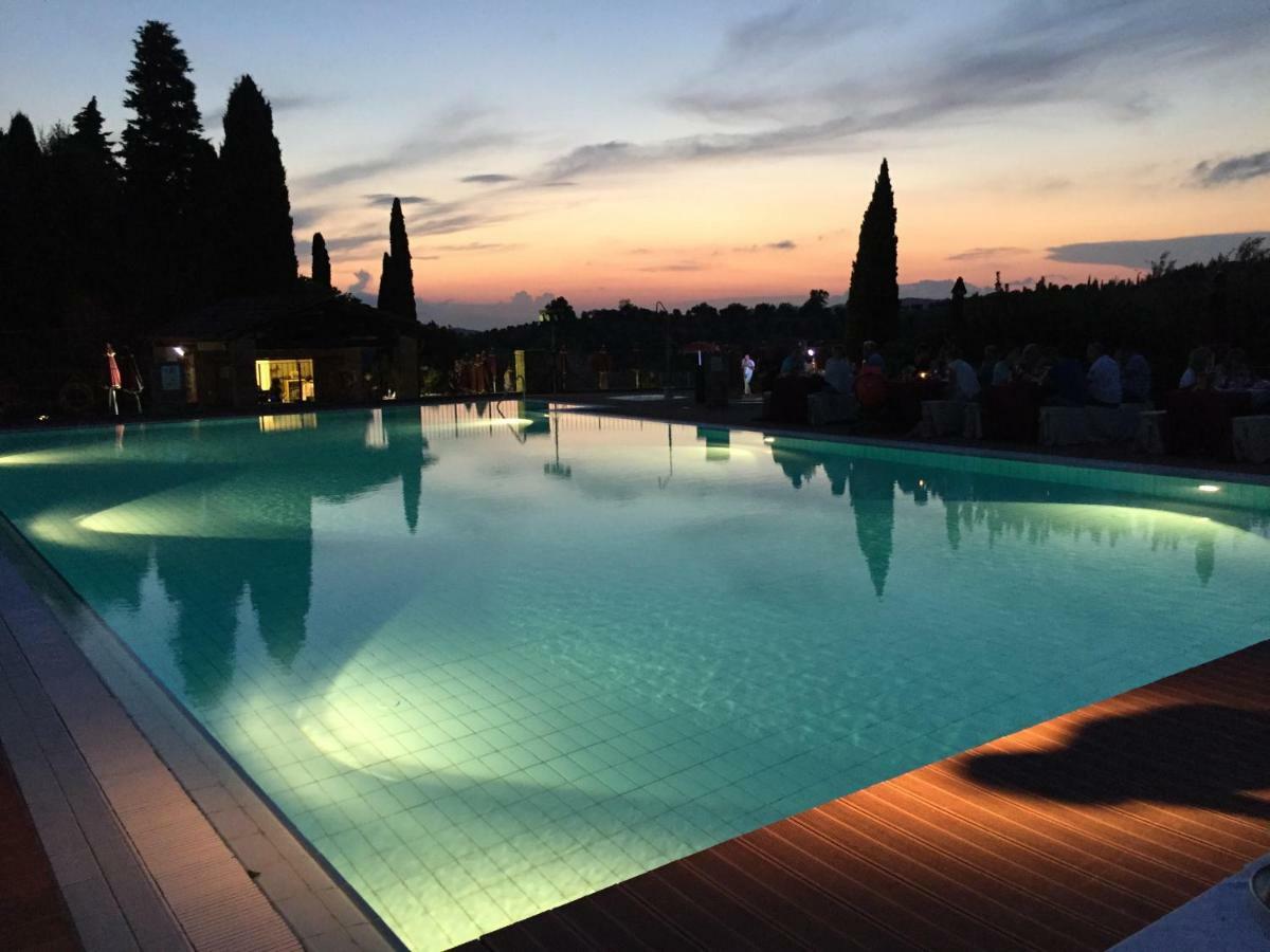 Hapimag Resort Tonda 몬타이오네 외부 사진