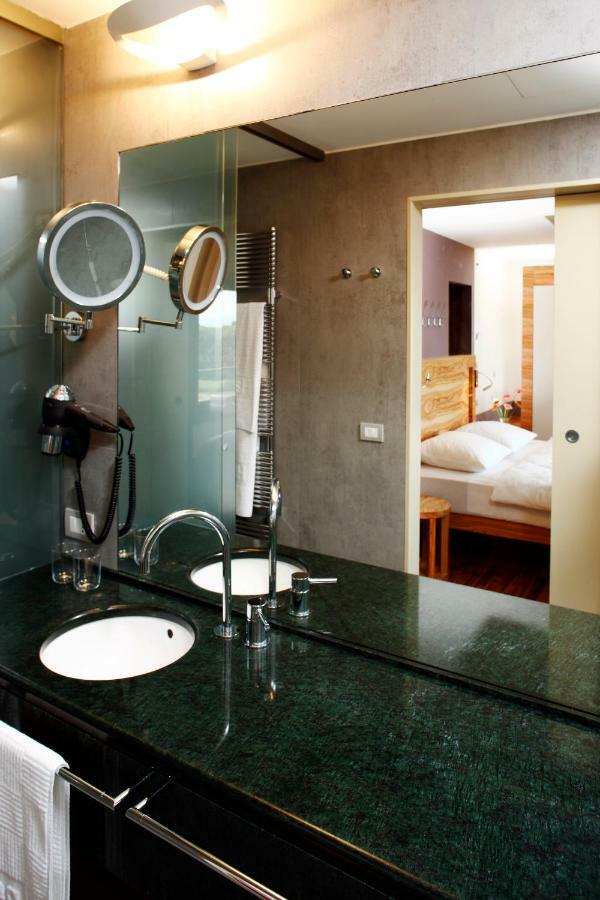 Hapimag Resort Tonda 몬타이오네 외부 사진